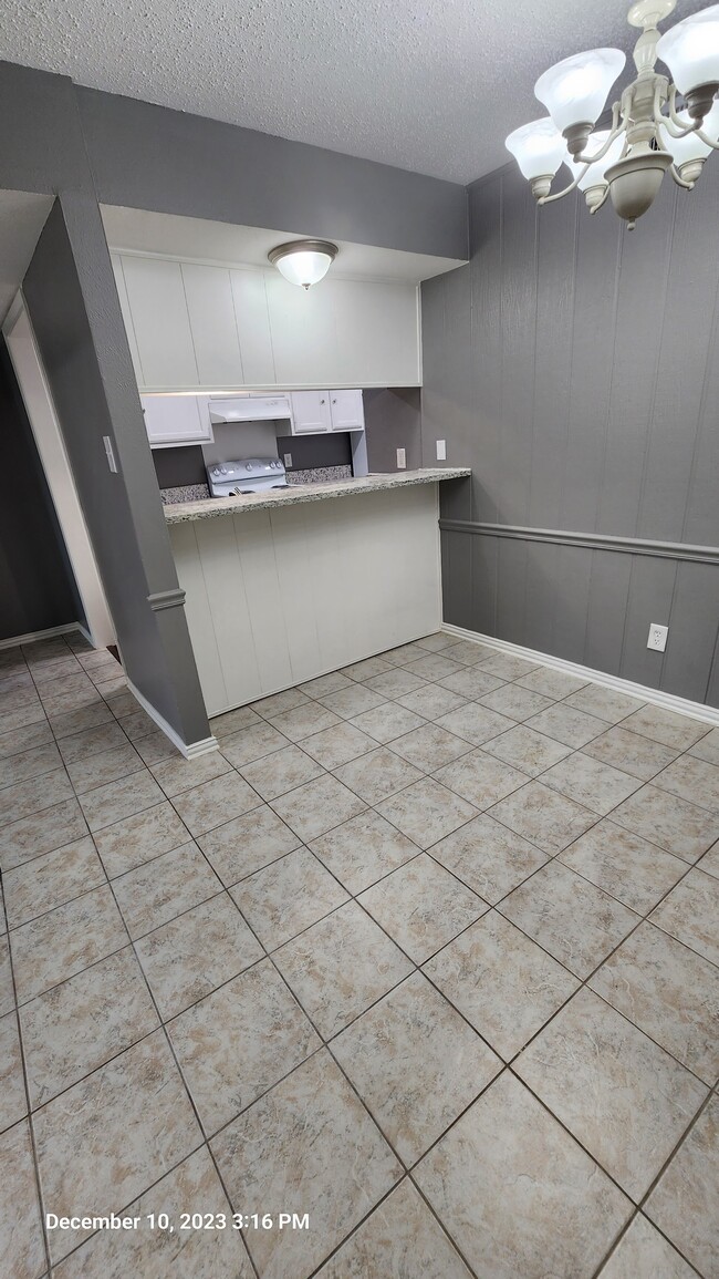 Photo - 12810 Midway Rd Apartment