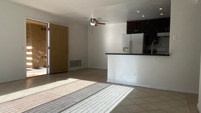 Foto del edificio - 31200 Landau Blvd