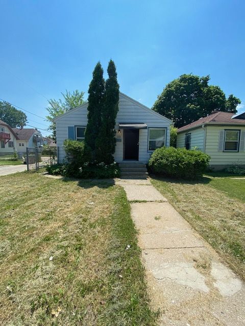 Primary Photo - 4219 W Courtland Ave