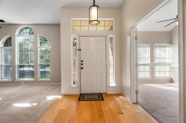 Foto del edificio - 3113 Candide Ln