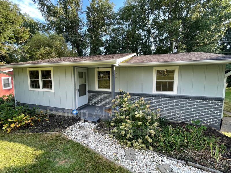 Primary Photo - 45 High Meadow Rd