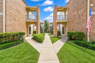 Building Photo - 3741 Thistlemont Dr