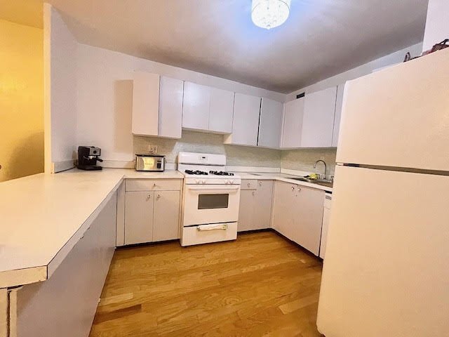 Foto del edificio - 1203 River Road Apt #17M, Edgewater, NJ 07...