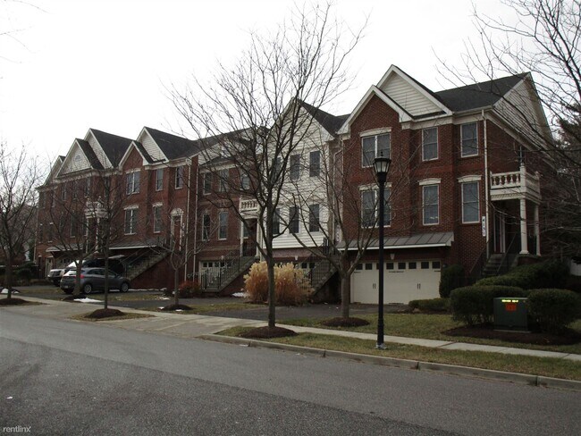 Foto del edificio - 4 br, 2.5 bath Townhome - 4151 Chariot Way