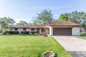 Building Photo - 16400 Sherwood Dr