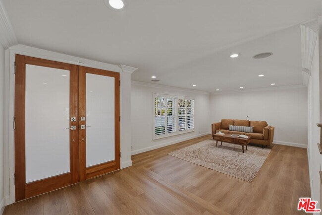 Foto del edificio - 29392 Hillrise Dr