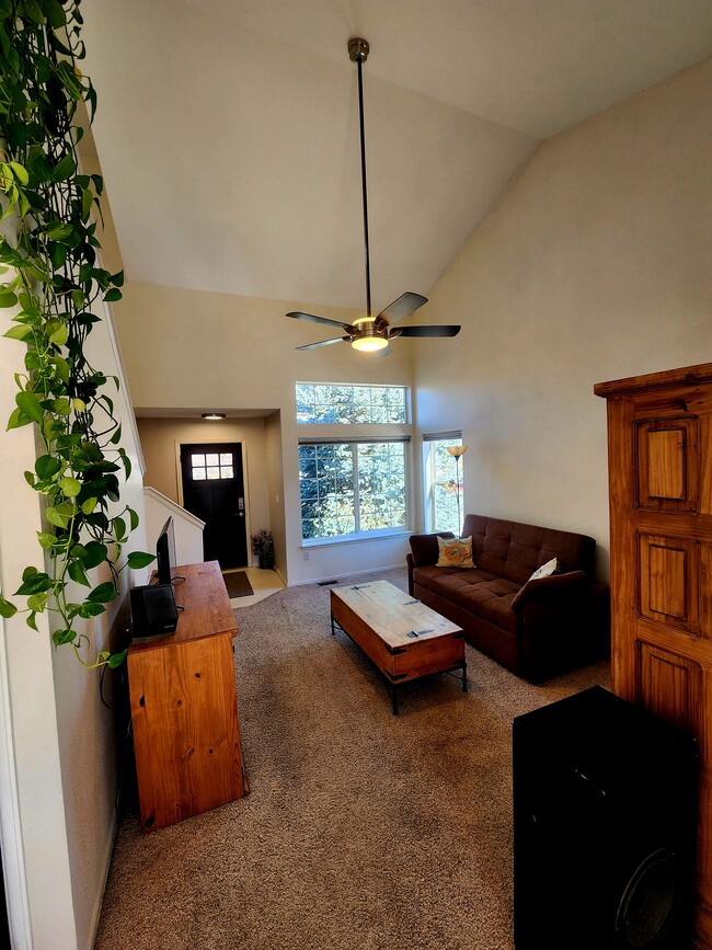 Photo - 7137 Arrowroot Ave House