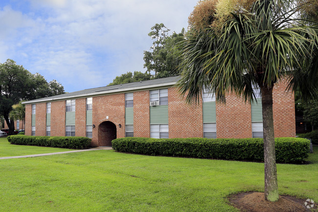 Oasis at West Ashley Apartments - Charleston, SC | Apartments.com