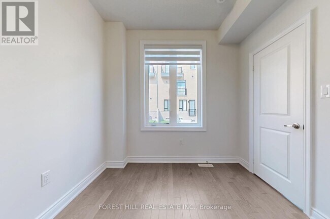 Building Photo - 48 Tennant Cir
