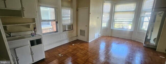 Foto del edificio - 2206 W Tioga St