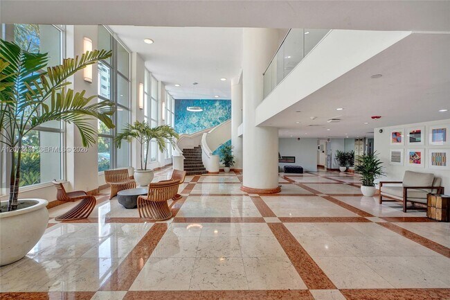 Foto del edificio - 10350 W Bay Harbor Dr