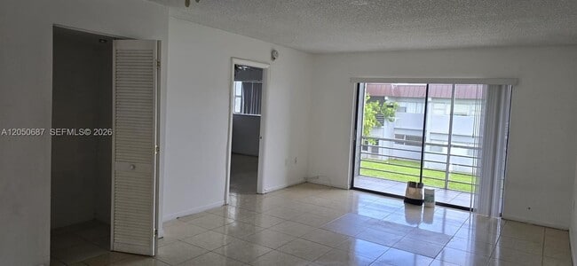 Building Photo - 7421 NW 85th St