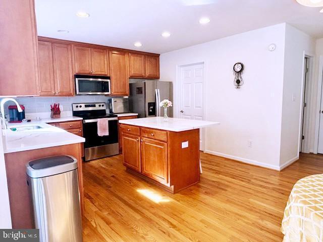 Foto del edificio - 364 Jefferson Dr