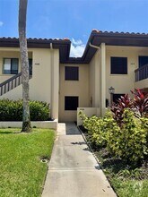 Building Photo - 5216 Lake Village Dr
