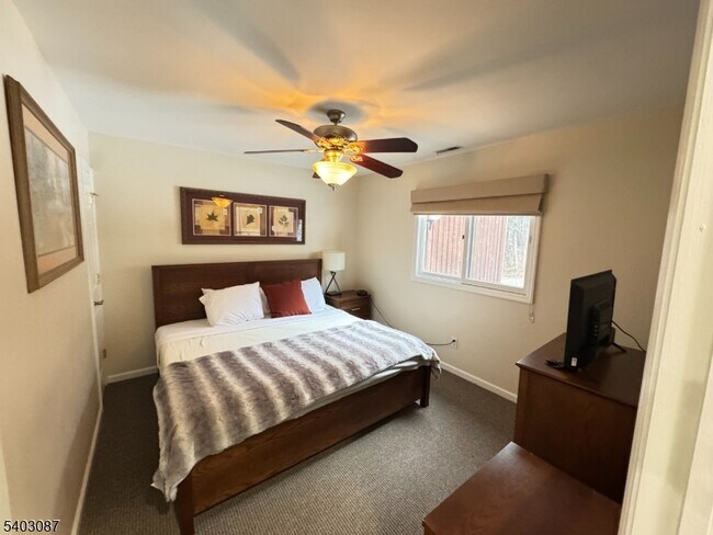 Foto del edificio - 3 Telemark Dr