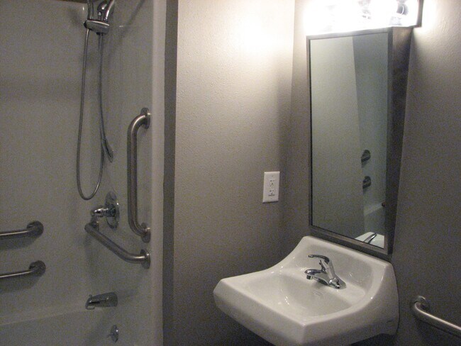 Foto del edificio - Cypress Pointe Apartments