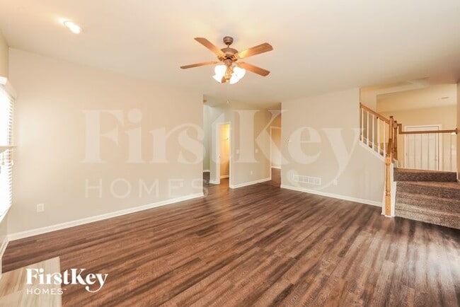 Foto del edificio - 38 Pine View Ct