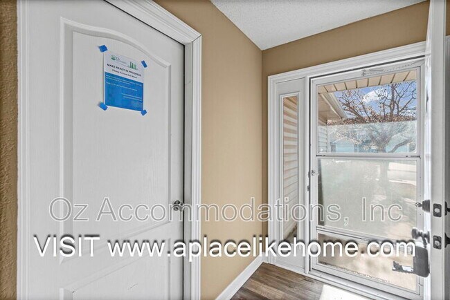 Foto del edificio - 803 SW Imperial Ln