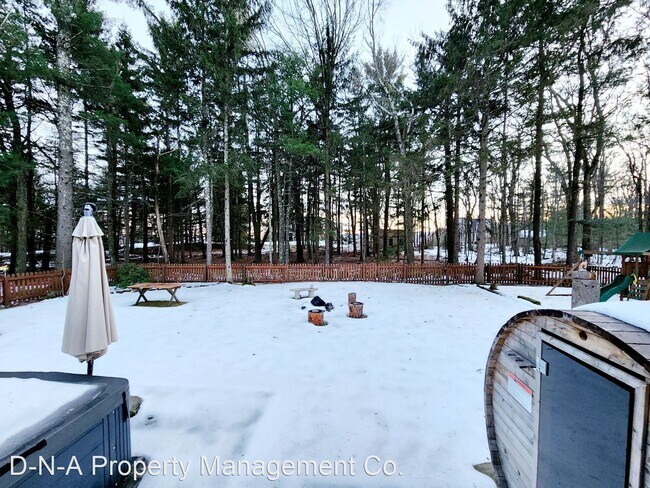 Building Photo - 4 br, 3.5 bath House - 239 Rock Ridge Road