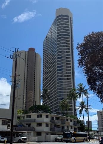 Primary Photo - 2499 Kapiolani Blvd