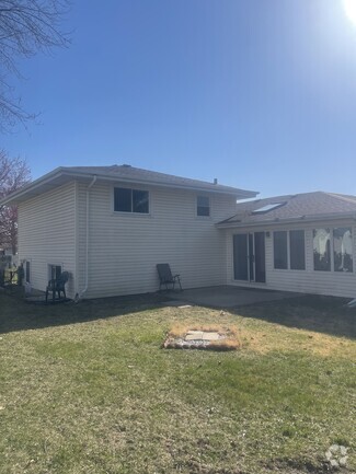 Building Photo - 2123 Haig Ct