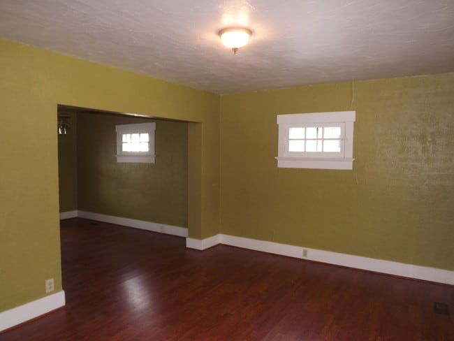 Foto del edificio - Ready for Move In!