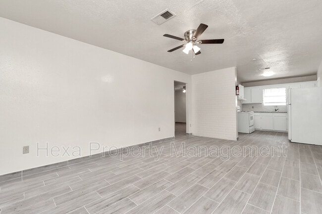 Foto del edificio - 4679 Weaver Rd