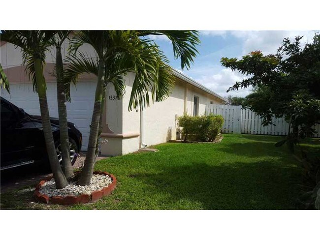 Building Photo - 13374 SW 44th St