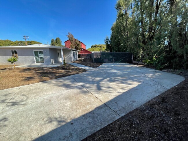Building Photo - 6137 Grimes Canyon Rd