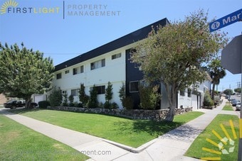 Building Photo - 205 E Plymouth St