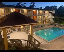 Building Photo - 253 Hayden Rd