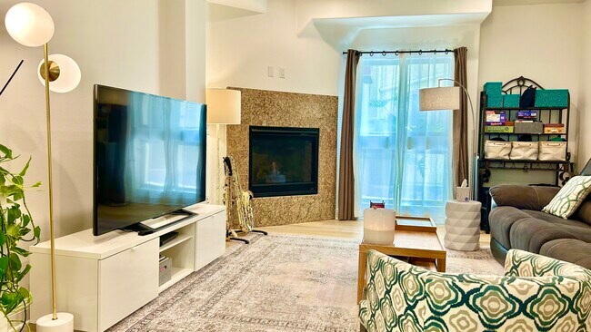 1st floor - 5727 Camellia Ave