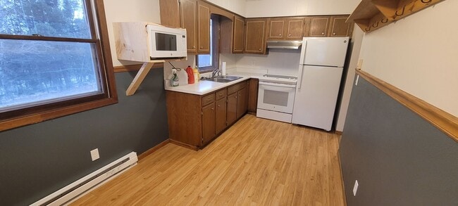 Building Photo - Side by Side Duplex