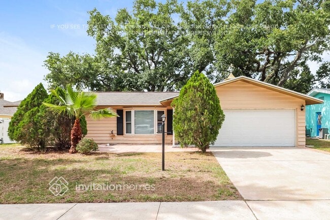 Building Photo - 1685 Fortune Dr