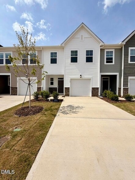Building Photo - 134 Blossom Fld Wy