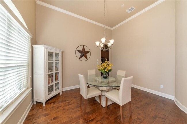 Building Photo - 4120 Vinalopo Dr