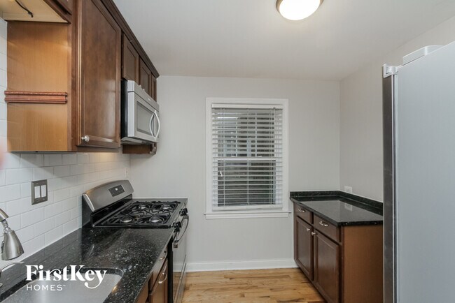 Foto del edificio - 2709 W 99th St