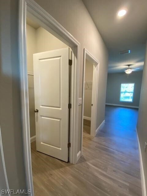 Foto del edificio - 2221 NE 33rd Ln
