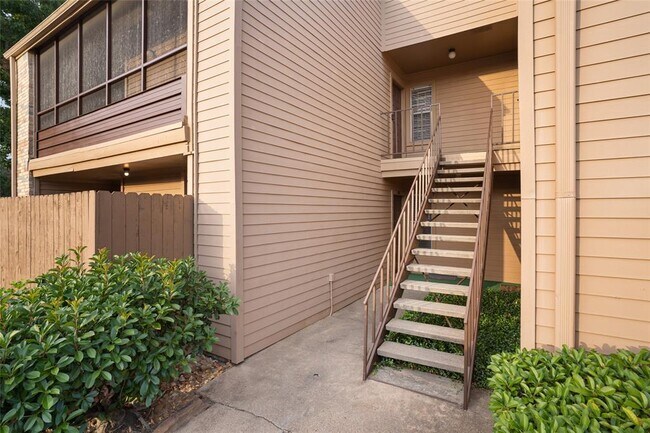 Foto del edificio - 10555 Turtlewood Ct