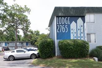 Building Photo - 2765 W Tharpe St