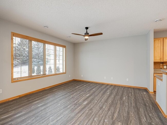 Foto del edificio - 2445 119th Ct NE