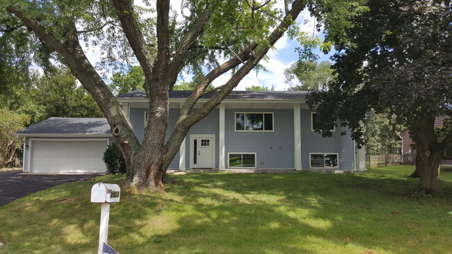 Building Photo - 23512 E Williams Ct