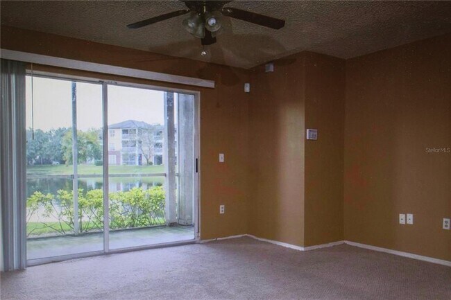 Foto del edificio - 4107 Chatham Oak Ct