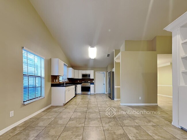 Building Photo - 2255 Harbor Pointe Pl