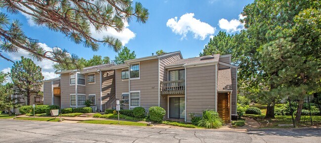 Foto del edificio - Oak Creek at Gilcrease