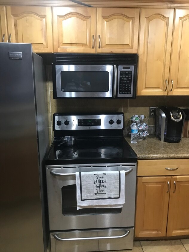 Photo - 2238 Monroe St (Hollywood, FL)