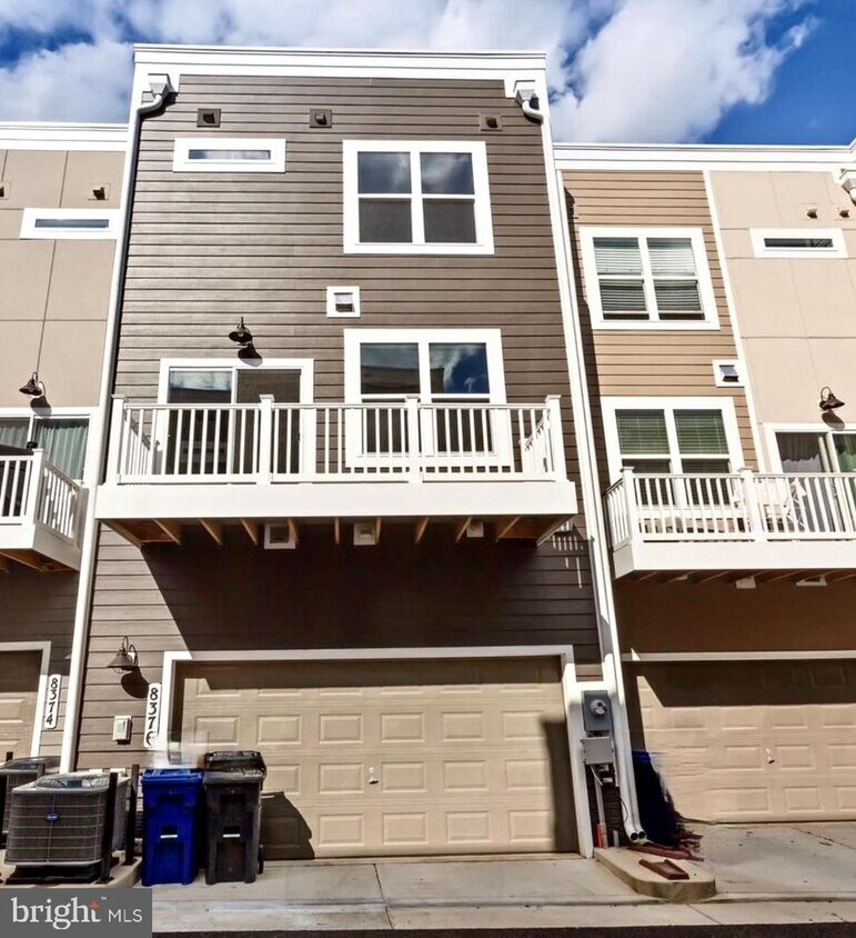 Foto principal - 8376 Sallyport St