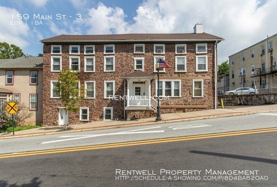 Primary Photo - 159 Main St