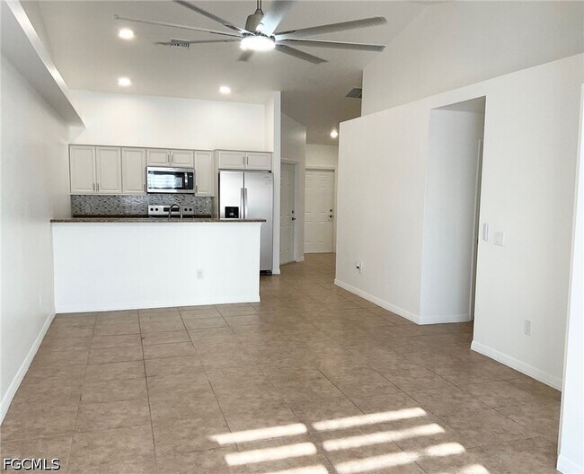 Foto del edificio - 205 Cultural Park Blvd