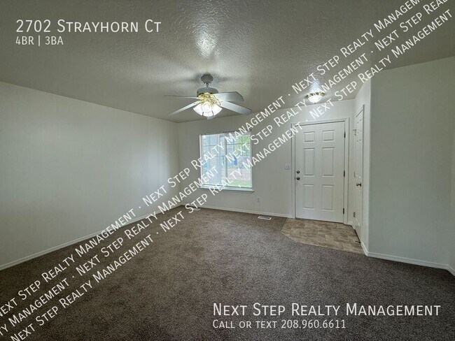 Foto del edificio - 2702 Strayhorn Ct
